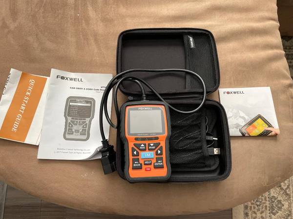 NT-301 FOXWELL OBDII SCANNER 1