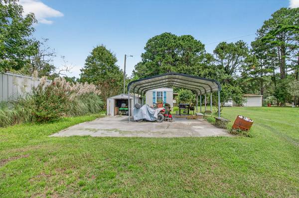 $525,000 / 4br - 1375ft2 - Single-Family Detached Home for Sale in Johns Island: 4 Beds, 1.5 Bath (Johns Island)64016107652097123