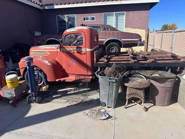 1946 Ford Flatbed 1