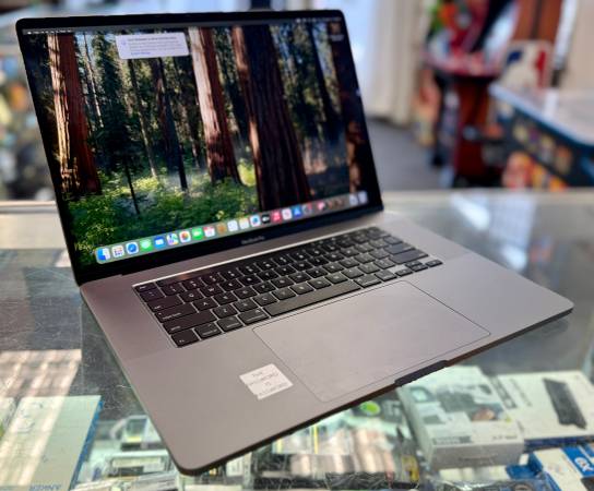 Apple Macbook Pro 16