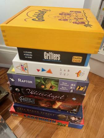 Gobblet! [Board Game] 1