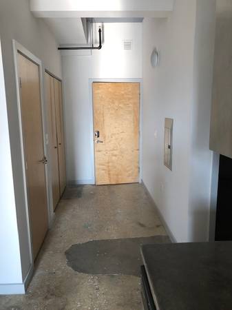 $1,599 / 2br - 0740ft2 - Downtown Apartment JUST REDUCED! Two bed-One/bath UNDER $1,600 (Downtown on The South Slope)64029374388098123
