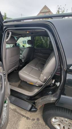 Toyota Sequoia - $4,500 (Queens)63614591061763123