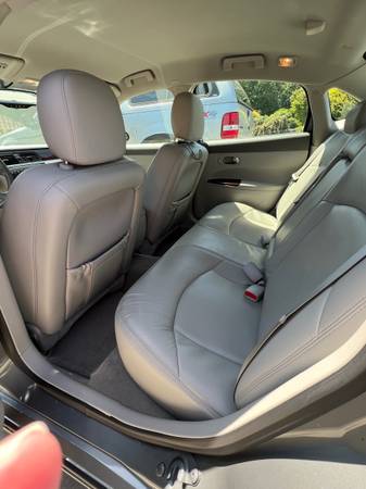 2008 Buick LaCrosse CXL Pocos kilómetros - $9,000 (Fife)63617215743363123
