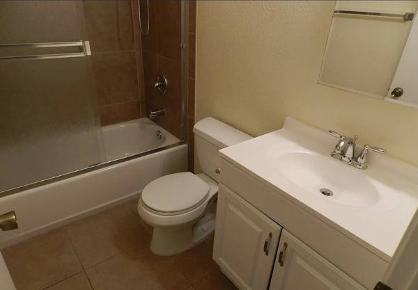 $900 / 4br - 100ft2 - Private Bedroom in Beautiful 4 Bed 2 bath Home (Mira Mesa)63998454066563124