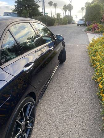 2020 Mercedes C300 Sedan - Un solo propietario, pocos kilómetros, totalmente revisado - $26,750 (Cardiff by the Sea)63618407910913121