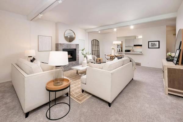 Rarely Available San Mateo 1Bed Condo In Westside near Cal-Train 1