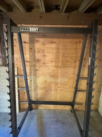 Like New Parabody Half Rack Squat Rack 1