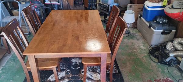 Table and 4 chairs 1