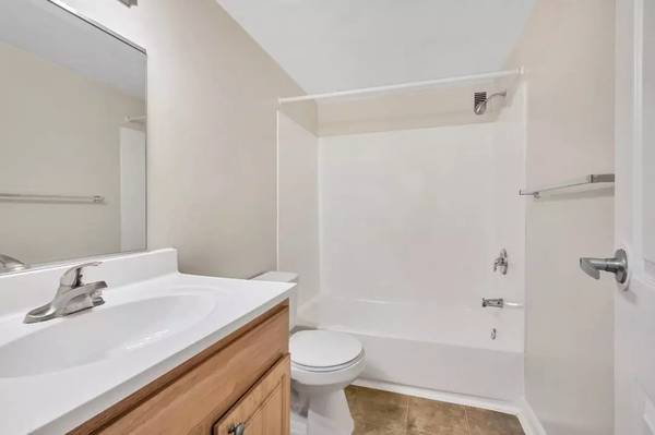 $1,801 / 2br - 1000ft2 - The Phoenix Apartments (Spanish) - Una photo vale mas que mil palabras (Bladensburg - University of Maryland)63498551093891122