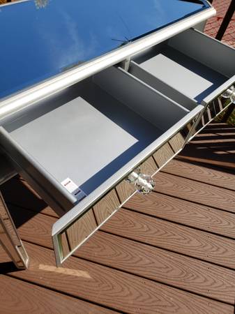 Mirrored 2 Drawer Desk 1