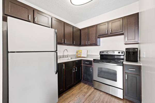 $1,400 / 560ft2 - Sublease – Studio Apartment at Presidential Towers (Downtown Chicago) | Decemb (West Loop, Chicago)64041810419203122