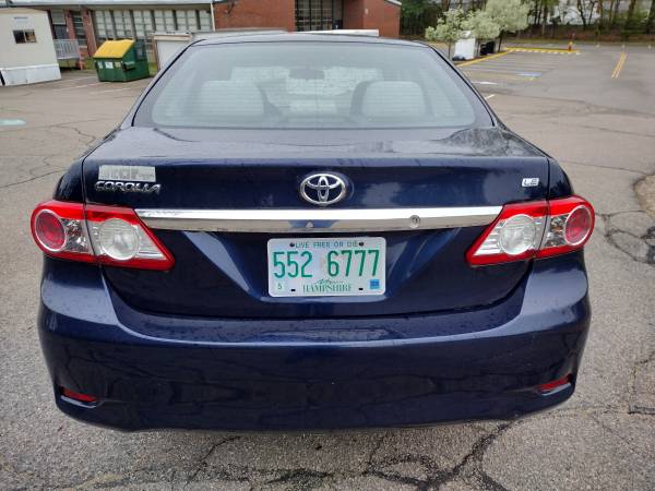2013 toyota corolla LE - $8,000 (Westwood)63618139501185123