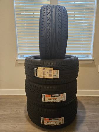 Hankooks ventus V12 1