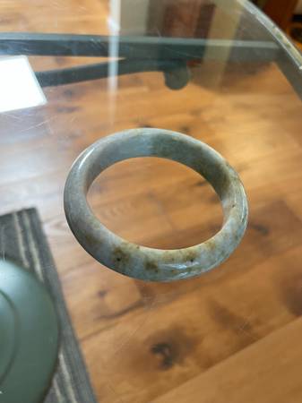 Jadeite bracelet like new 1