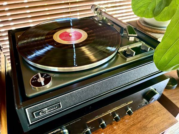 Garrard Synchro Lab 95 turntable 1