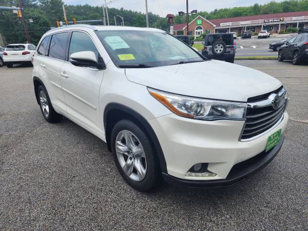 2016 Toyota Highlander Limited Platinum en excelente estado, 3.ª fila - $22,850 (Rowley)63615617358977122