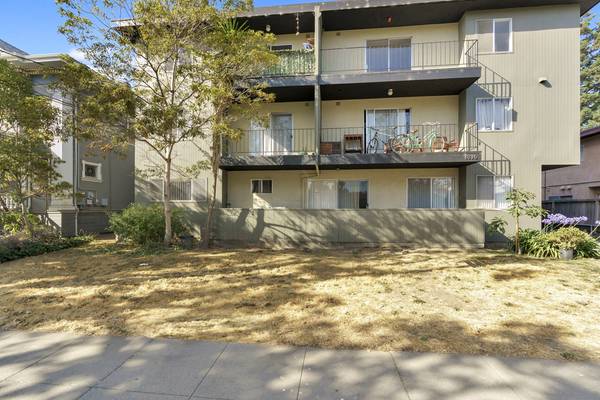 $2,100 / 1br - 1836 Central Ave #G - 1 bedroom | 1 bathroom (alameda)63880014413057120