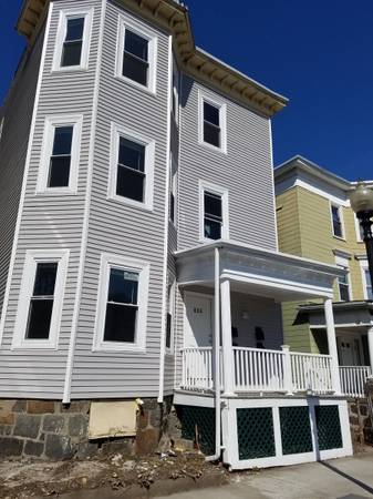 $875 / 4br - Room for rent in Boston (4B/2B) near Savin Hill Red Line T Station63699544768257121