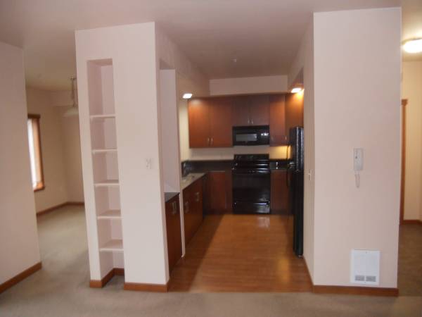 $1,850 / 2br - 1400ft2 - Two bedroom apartment open immediately (Bellingham)63920957968387124