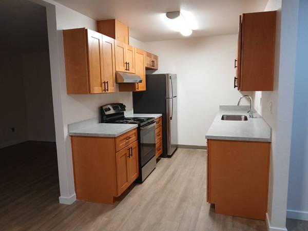 $1,750 / 2 dormitorios - 860 pies² - ¡Este lugar se sentirá como en casa! ¡Disponible 2 dormitorios, 1 baño! 860 pies² (Kent)63850641523843123