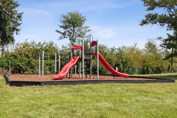 $1,190 / 1br - Aire acondicionado, patio/balcón, centro de fitness (3526 Langrehr Road, Milford Mill, MD)63694464813315122
