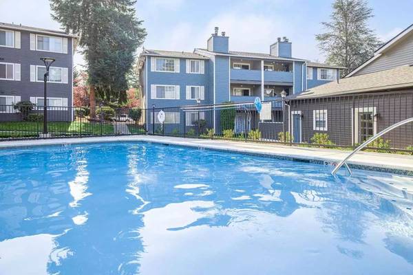 $2,350 / 3br - 1288ft2 - Come see this charming 3 Bed, 2 Bath today! Washer/dryer included! (Lynnwood - Martha Lake)63688314426499122