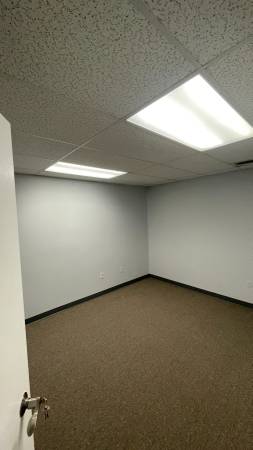 $700 / 150ft2 - $700 - Small business space for lease (*three rooms available*) (college park, md)64040194016259122