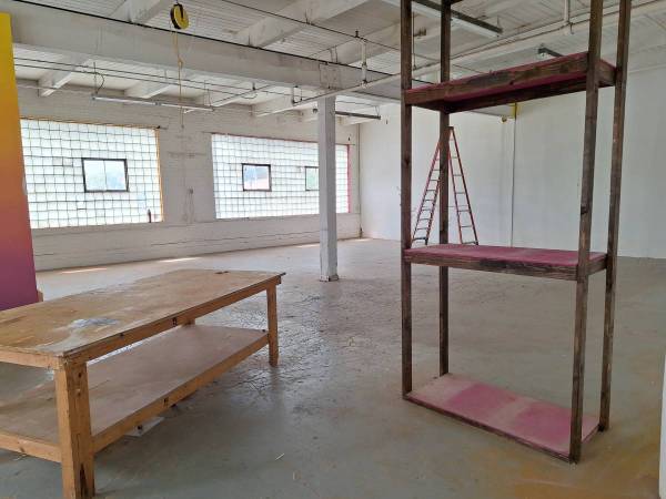 $2,000 / 2350ft2 - Collective Work Space!!63960012999427121