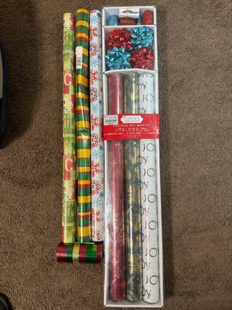 Unopened wrapping paper and package 1