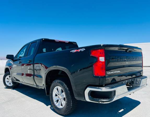 2020 CHEVROLET CHEVY SILVERADO 1500 4WD 4X4"EXTRA CLEAN"WE FINANCE !!! - $26,995 (san jose west)63469609752833124