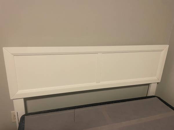 Full Size Solid Wood Headboard/Boxspring/Adjustable Metal Bedframe/Ris 1