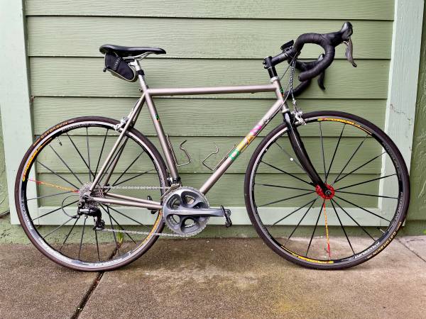 Dean 56cm titanium road bike 1