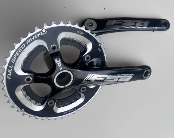 FSA Gossamer Cranks BB30 175mm 46x34 chainrings - bicycle