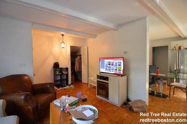 $8,000 / 6br - Massive BC 6 bed 3 bath for 8/31/26 w/ laundry in unit, parking!!63802121961985124