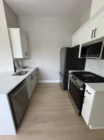 $2,495 / 2br - ¡Tu nueva historia familiar comienza aquí! Dúplex único @ Liberty! (Beaverton, Northwest Heights, Portland, North Bethany)63831771313795124