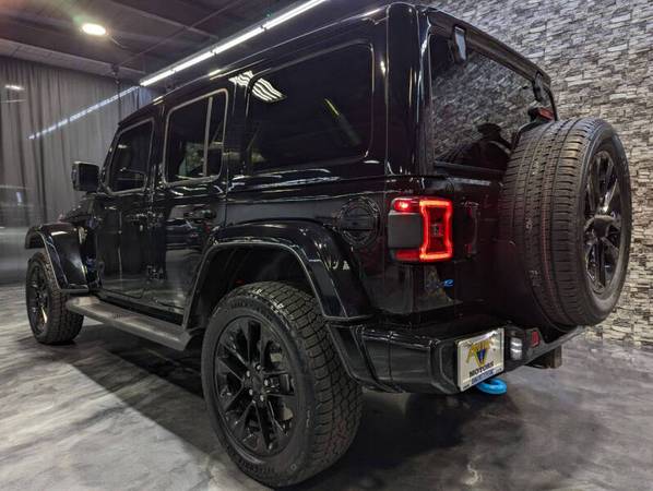 2021 JEEP WRANGLER UNLIMITED SAHARA 4XE 4X4. UN SOLO DUEÑO Y HISTORIAL CARFAX IMPECABLE. - $1.995 (DETROIT)63470233624705123