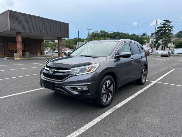 2016 Honda CR-V Touring AWD - $15,500 (Staten Island NY)63654723834371122