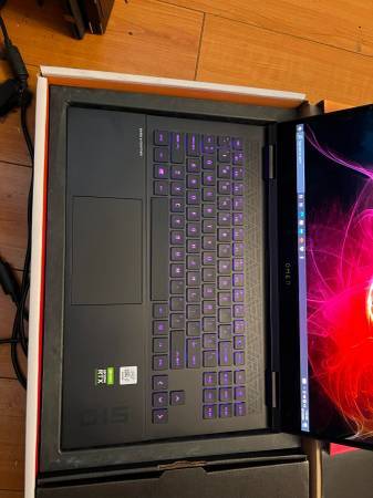 HP OMEN Laptop para juegos 15.6" intel i7-10870h / 16 GB de RAM / 500 GB SSD / GFORC - $800 (Valley Village)63471349838721121