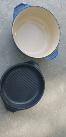 Blue Cast Iron Dutch Oven Made in France - $3563469925627905121