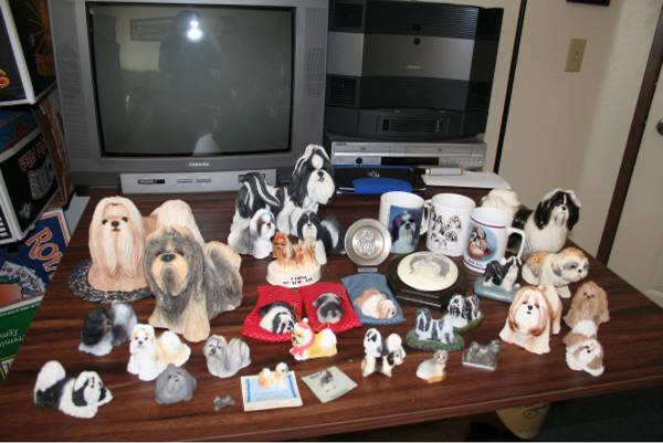 Beautiful Shih Tzu /dog Statue Collection 1
