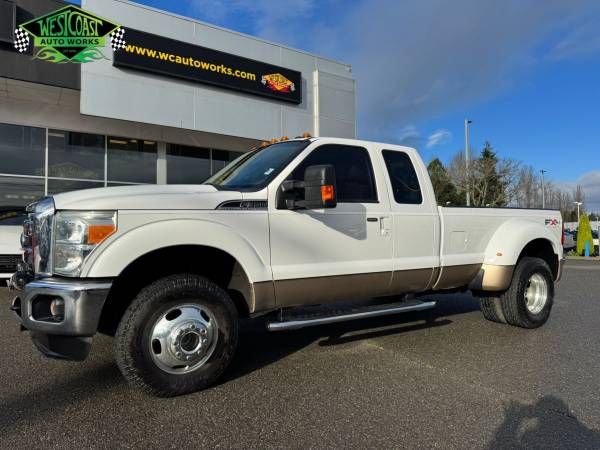 2011 Ford F-350 Super Duty 4x4 4WD F350 Truck Lariat Pickup 1