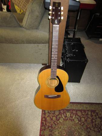 YAMAHA ACOUSTIC GUITAR FG 75-1 1