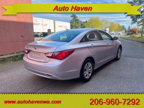 2012 Hyundai Sonata 109k miles - $5,99563622986692481124