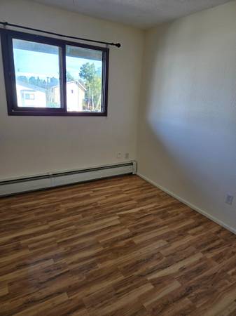 $1,000 / 1br - 600ft2 - All Utilities Included! Midtown 1 Bedroom Apartment! (1400 W 25th Ave)64014171980674121