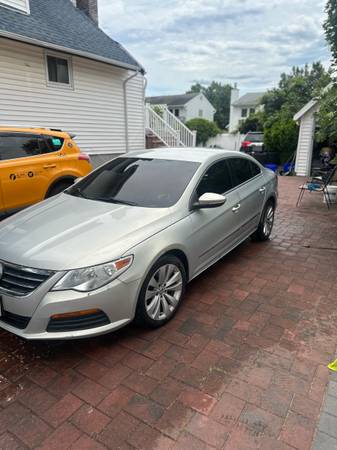 2011 Volkswagen CC • 2.0T Sport Sedan 4D - $6,200 (Baldwin)63654710952323122
