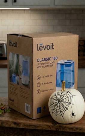 Harvest Mist Levoit Smart Humidifier Top Fill Brand New $10 cash or VENMO 1