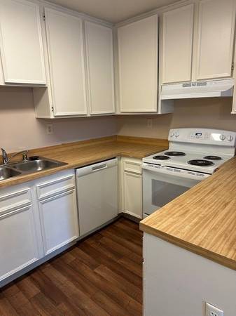 $2,375 / 2br - 768ft2 - Dos Dormitorios y un Baño Completo (Nestor/Otay Mesa)63819386602115124