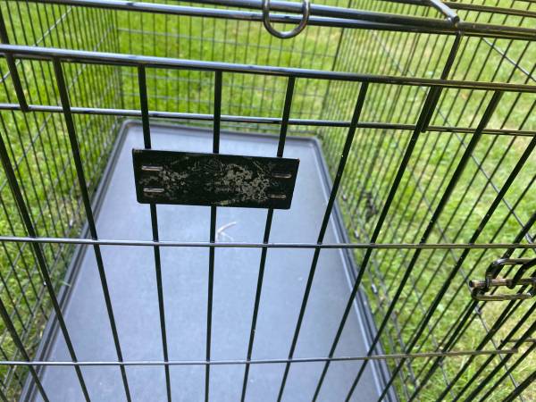 🐾 FDW Jaula para perros extra grande plegable de metal de 48", puerta doble - $45 (Centreville)63471431940225123