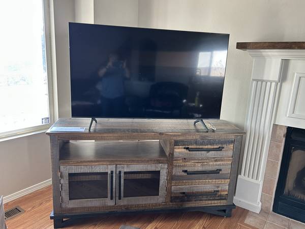$750.00 / 1br - Beautiful home to share63658112587777121
